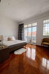 Flora Road (D17), Terrace #556216531